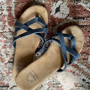 Comfortable sandals